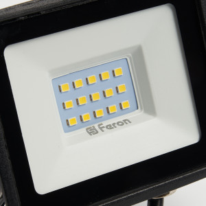 Светодиодный прожектор Feron LL-919 IP65 20W 4000K 29493