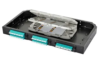 Планка Eurolan Q-SLOT, OM3 50/125, 6 х LC, Duplex, для слотовых панелей, цвет адаптеров: бирюзовый, монтажные шнуры, КДЗС, цвет: чёрный