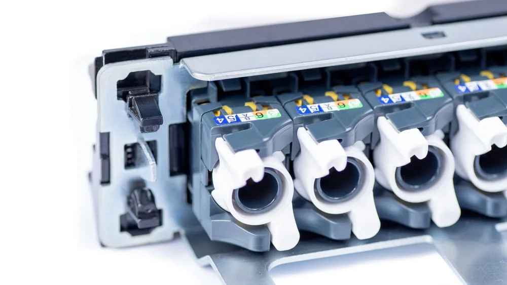 Патч-панель 19 24 порта 1U RJ-45 UTP 6 Cabeus PL-24-KJ-RJ45-Cat.6-180T неэкранированная