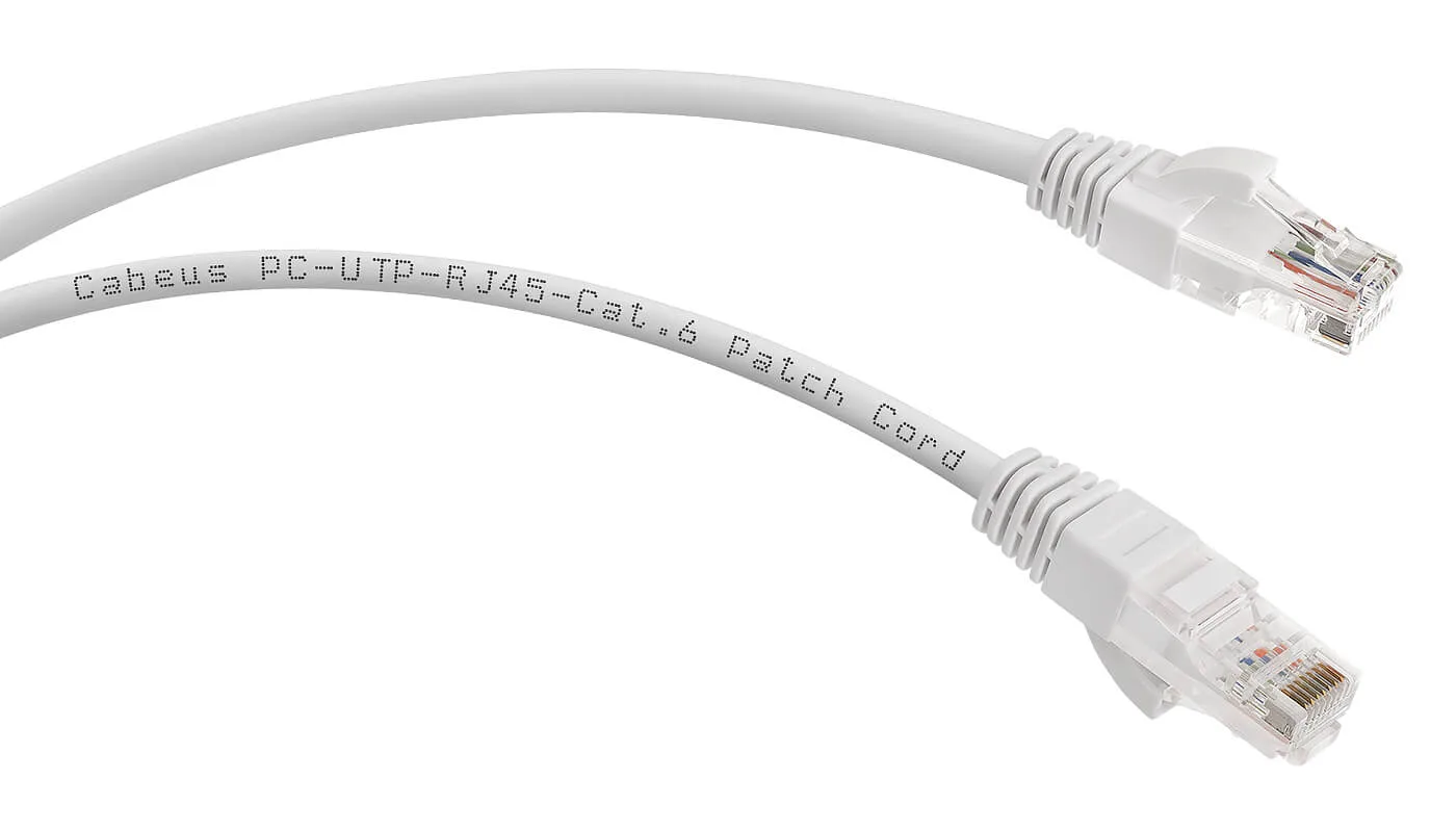 Патч-корд RJ45 UTP 6 Cabeus PC-UTP-RJ45-Cat.6-1.5m-WH-LSZH LSZH белый 1.5 метра