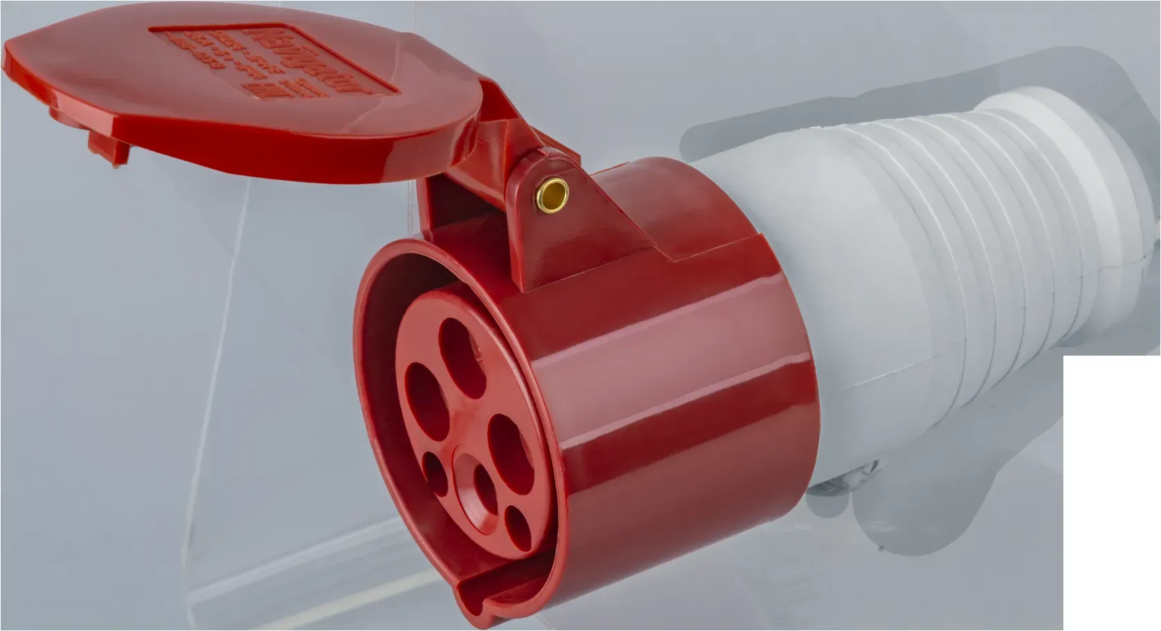 Розетка nca-sr214-16-380 переносная 16а 3p+pe ip44 NAVIGATOR GROUP 23189