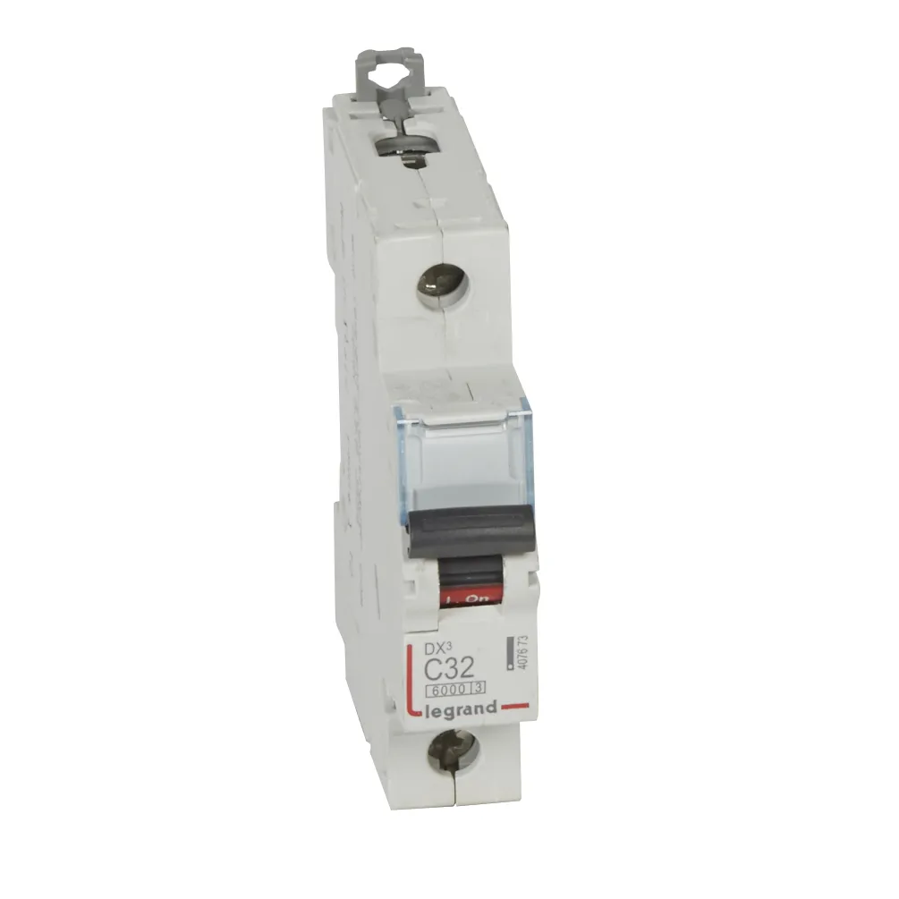 Выключатель автоматический однополюсный 32а c dx3 6ка/10ка LEGRAND/DACCORD 407673