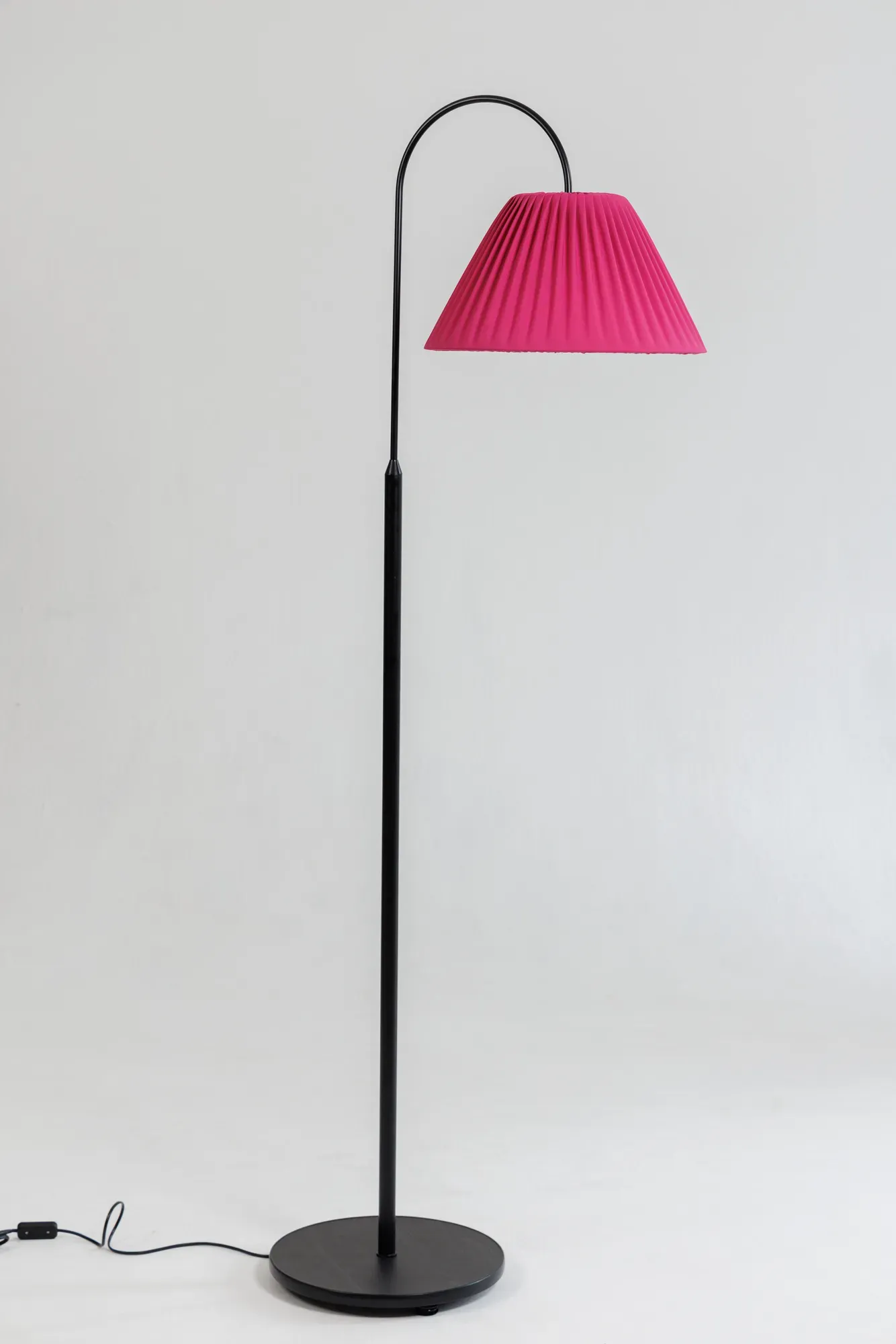 Светильник напольный НТБ 11-60-110 Летний сад абажур Фуксия ЭРКАДО 301517
