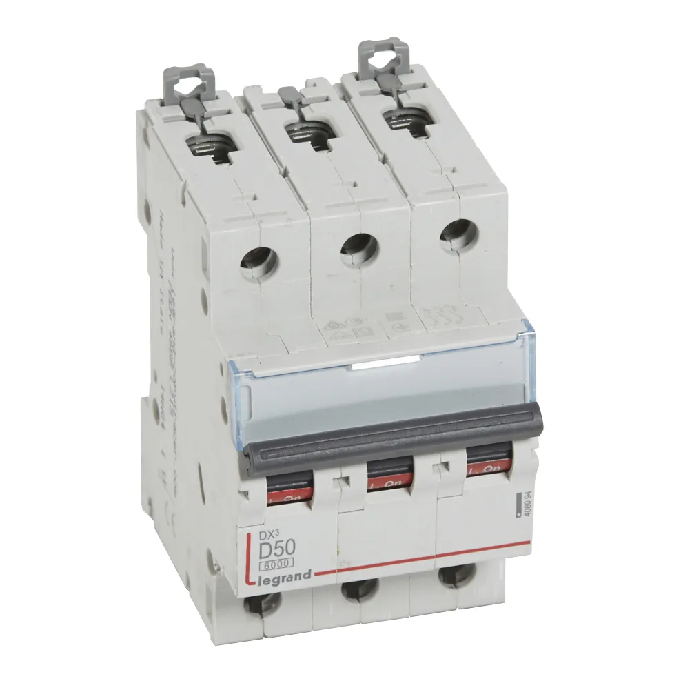 Выключатель автоматический трехполюсный 50а d dx3 6кa/10кa LEGRAND/DACCORD 408094