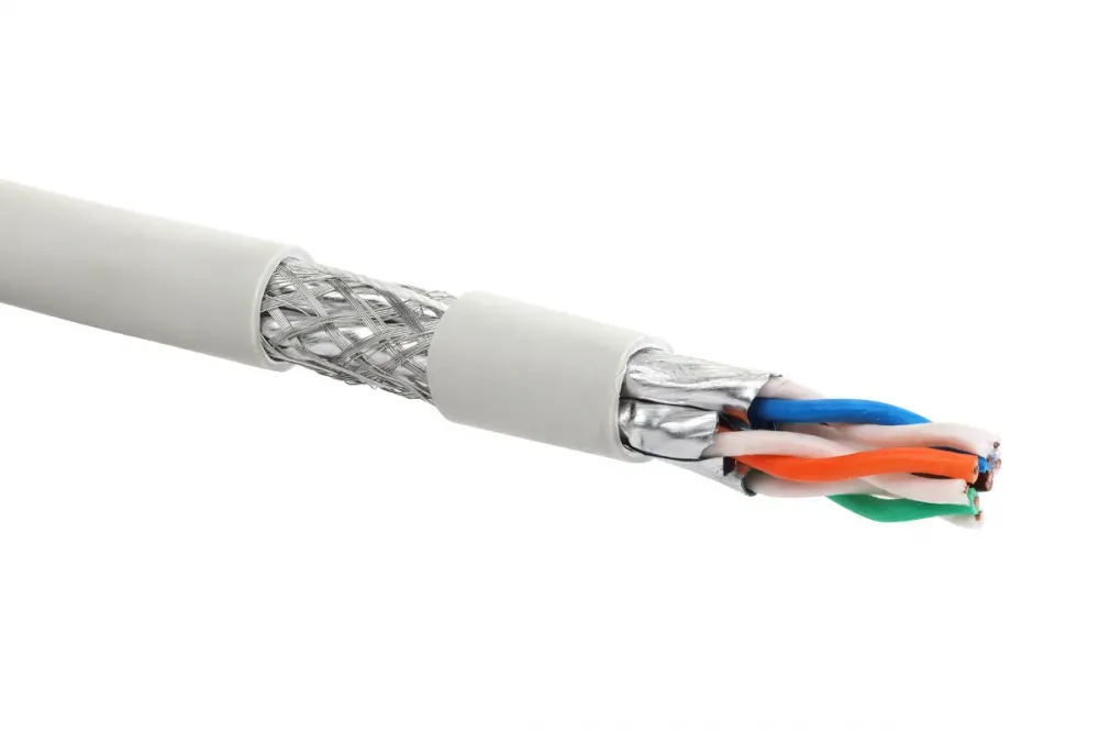 Витая пара S/FTP кат 7a 4 пары нг(А)-HF IN Белый 500м