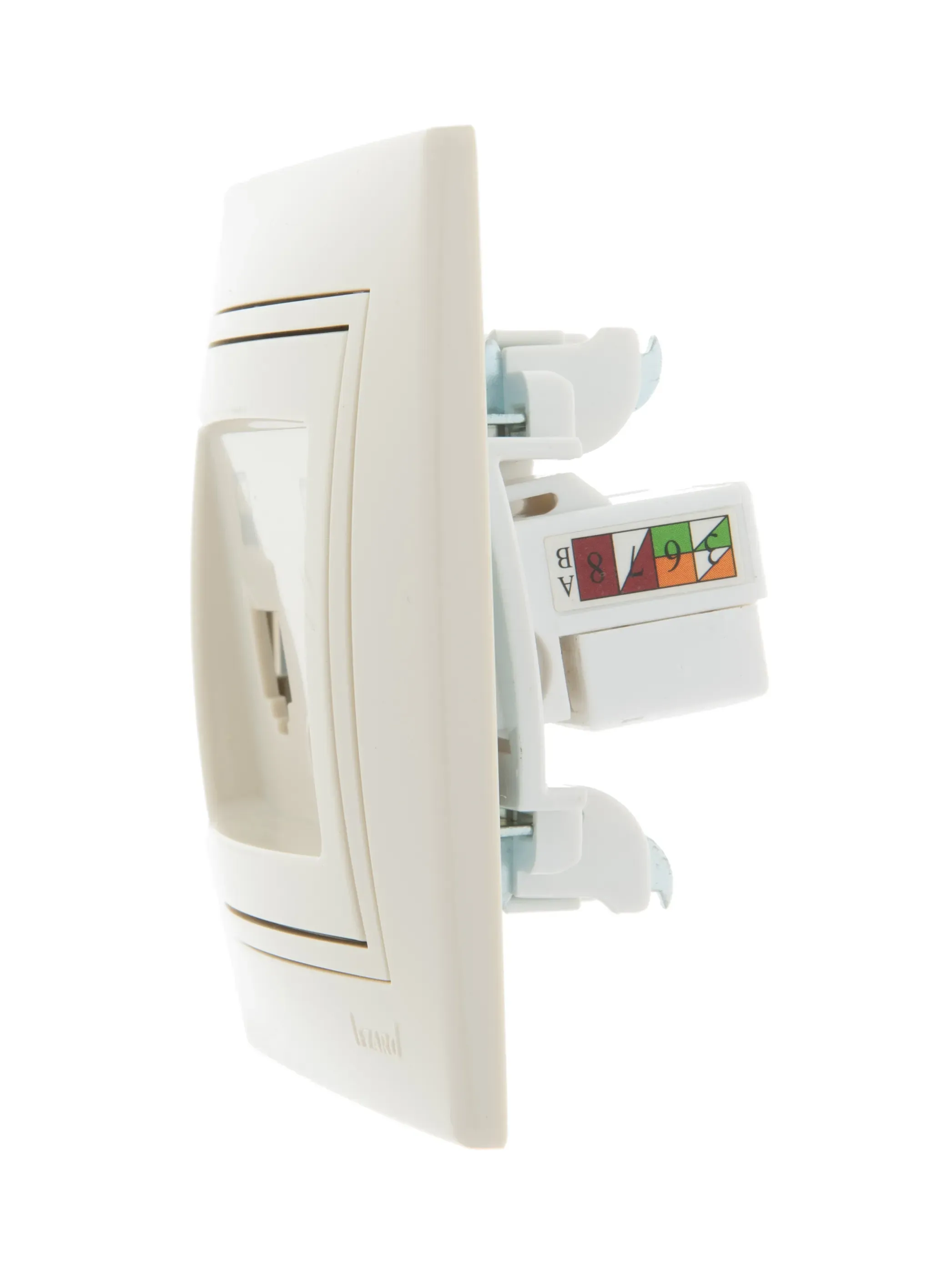 MIRA Розетка компьютерная RJ45 х 2 бежевая LEZARD 701-0303-141