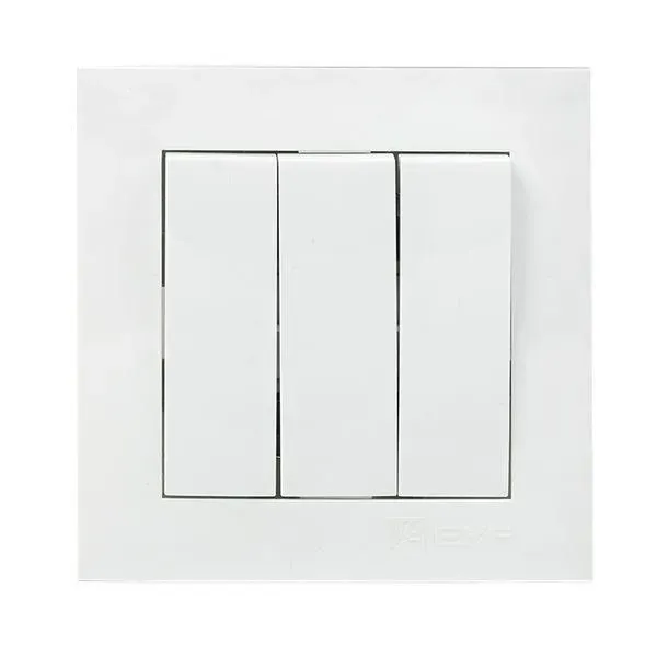 Валенсия Выключатель 3-кл. 10А белый EKF EWV10-024-10