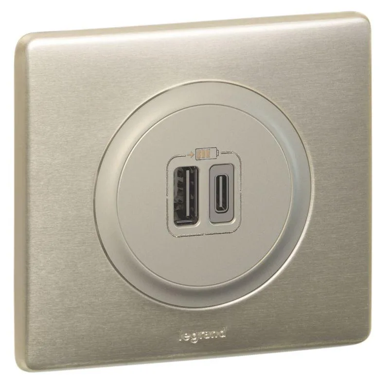 Celiane.Зарядное устройство с двумя USB-разьемами тип A-тип С 240В/5В 3000мА.