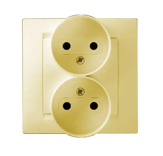 15 Розетка двойная 2Р 16А 250В винтовой зажим слоновая кость Simon 1590457-031