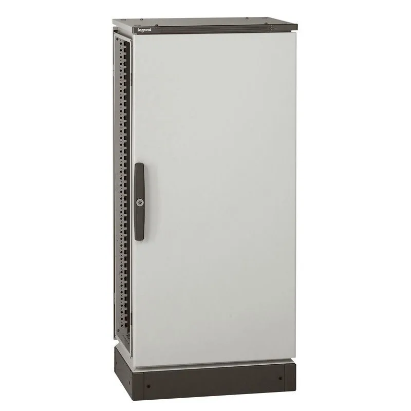 Шкаф 2000х600х800мм LEGRAND 047281