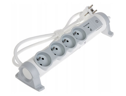 Блоки розеток Legrand и cетевые фильтры Legrand
