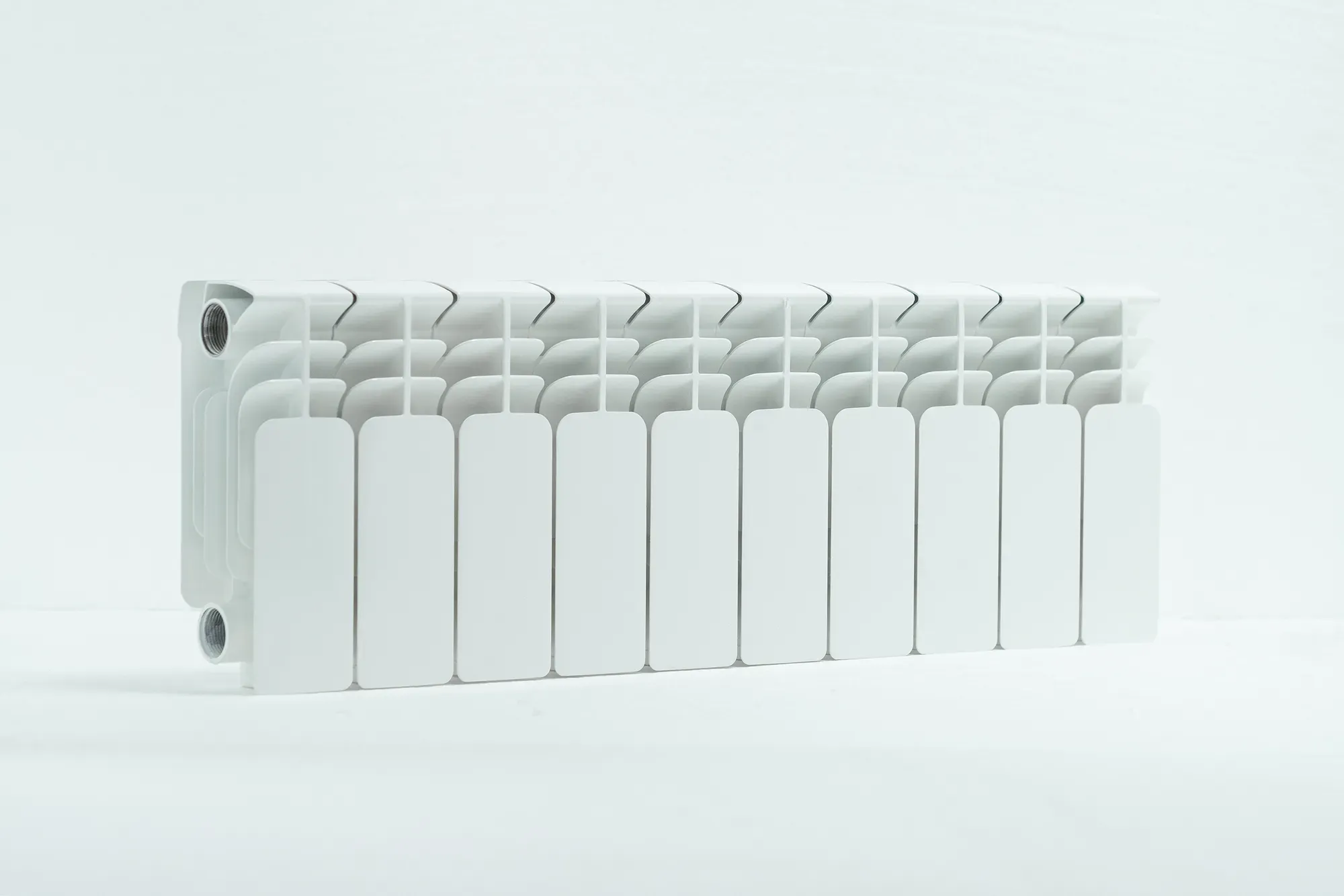 Радиатор алюминиевый секционный 200/100/8 боковое подключение Русский радиатор RRC200*100AL08