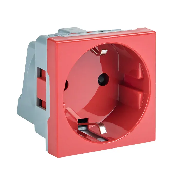Розетка 45х45 (2 модуля), с заземлением, красная, прямая EKF E2MR16-028-70