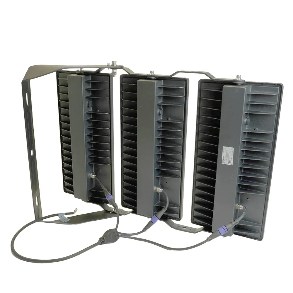 Прожектор светодиодный ДО-750w 6400К 90000Лм IP65 черный
