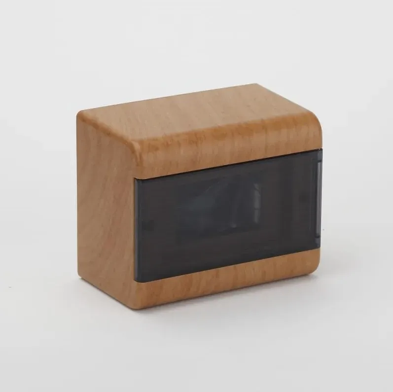 Щит распределительный навесной щрн-п-6 бук дверь светлая основа пластиковый RUVINIL 68026-38М