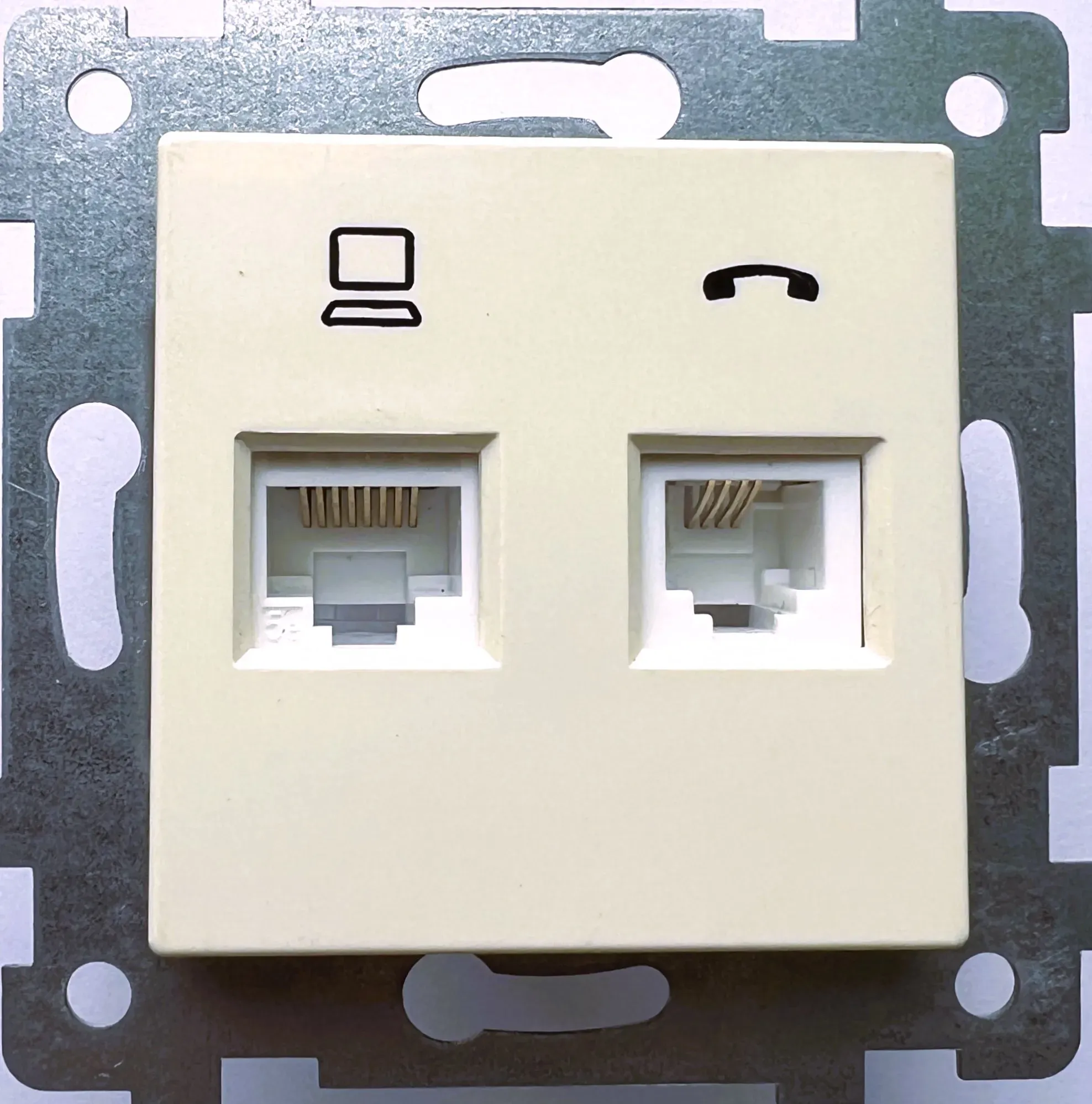 Мария Механизм розетки низковольтной ПК/ТЛФ 2 гнезда скр.уст. РКТ2-465 с/к Кунцево 120017