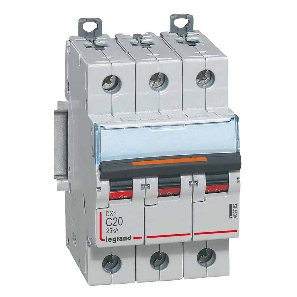 Выключатель автоматический трехполюсный 20а c dx3 25ка LEGRAND/DACCORD 409782