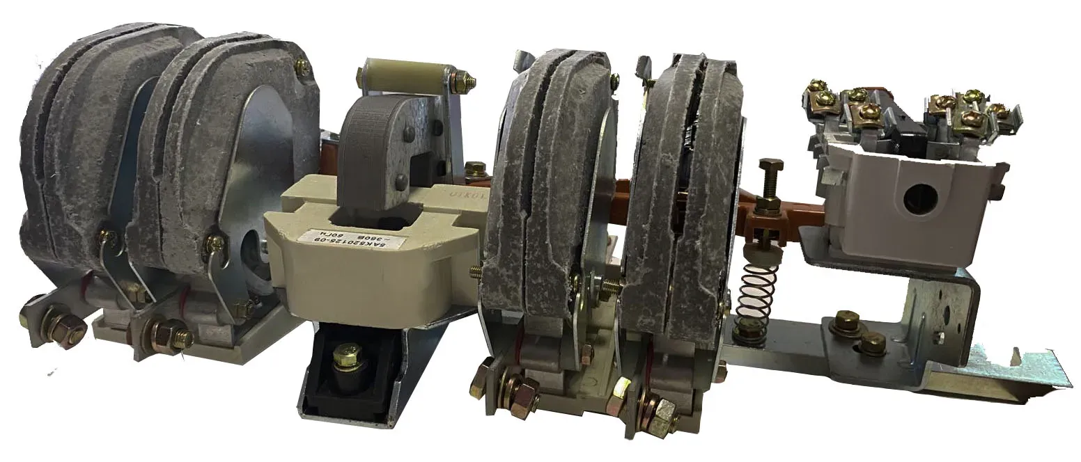 Контактор КТ-6024  160А   220В ЭТК 00000000486