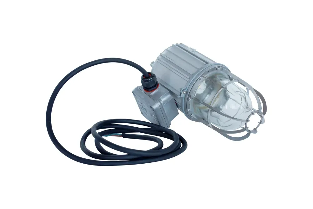 Светильник взрывозащищенный Эмлайт Д-30 КР УХЛ1 переносной 1Ех d IIC T6 Gb, Ex tb IIIC T85 град Db IP66/67 30Вт 4200Лм ГСТЗ Эмлайт Д-30 КР УХЛ1 переносной