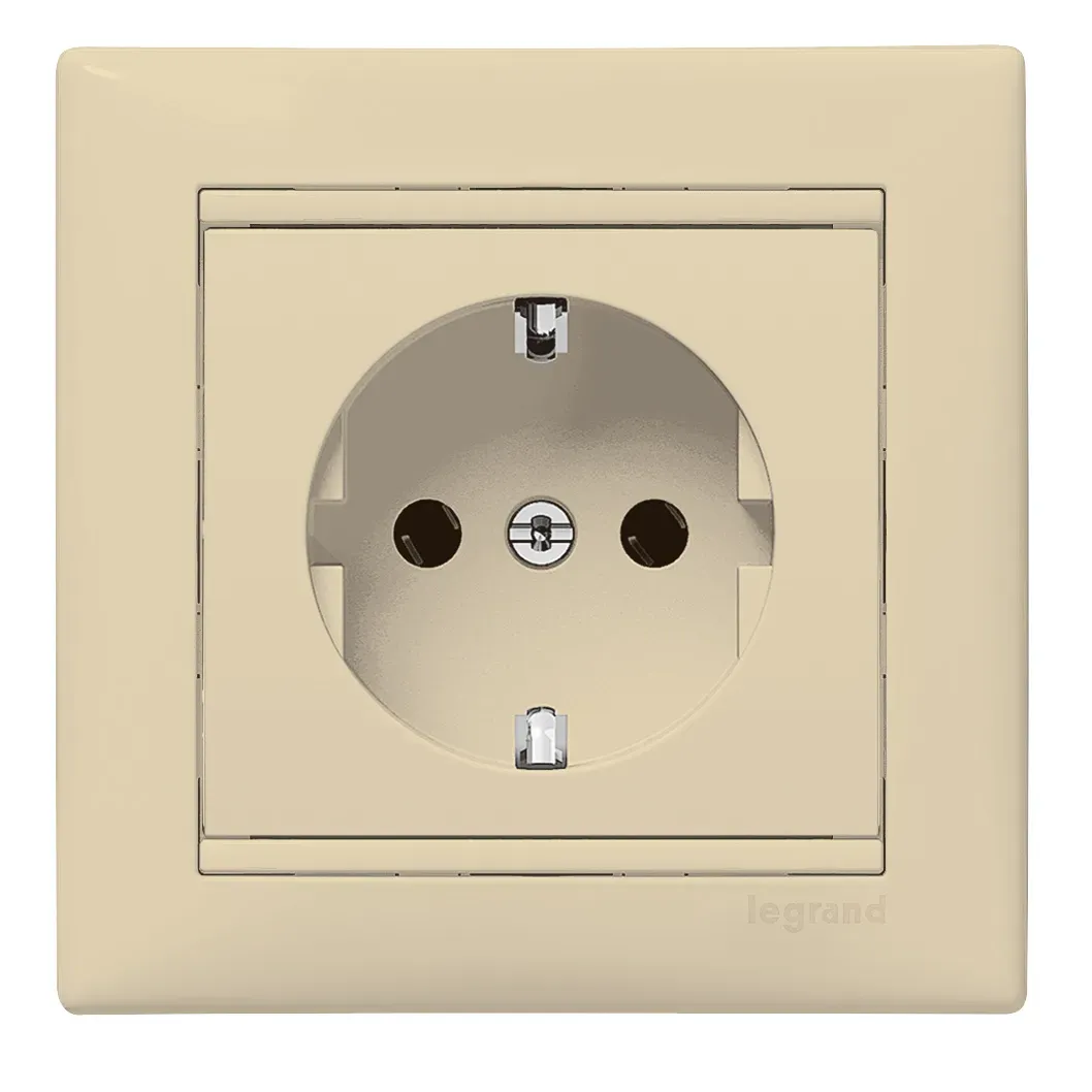 VALENA Розетка с заземлением в сборе слоновая кость LEGRAND 774323