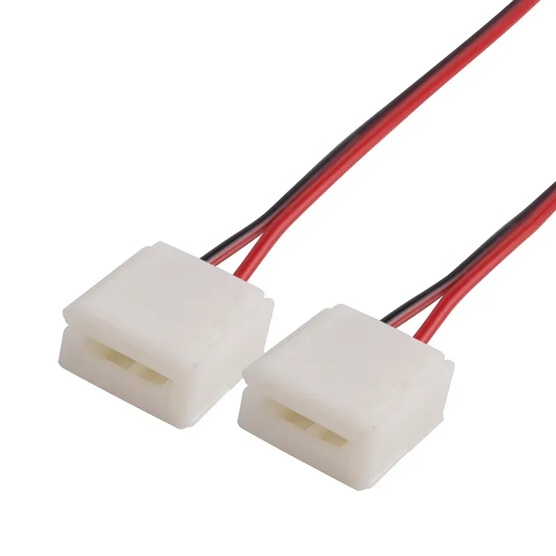 Коннектор соединительный (2 разъема) для одноцветных светодиодных лент с влагозащитой шириной 10 мм, длина 15 см LAMPER REXANT 144-025