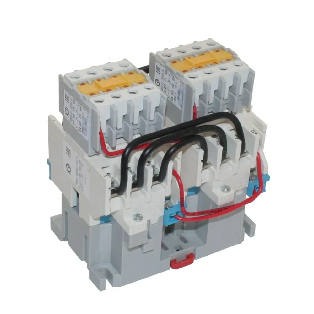 Контактор электромагнитный реверсивный ПМ12-025501 УХЛ4 В, 220В, (4з+6р) КЗЭА г.Кашин 040501460ВВ220000010