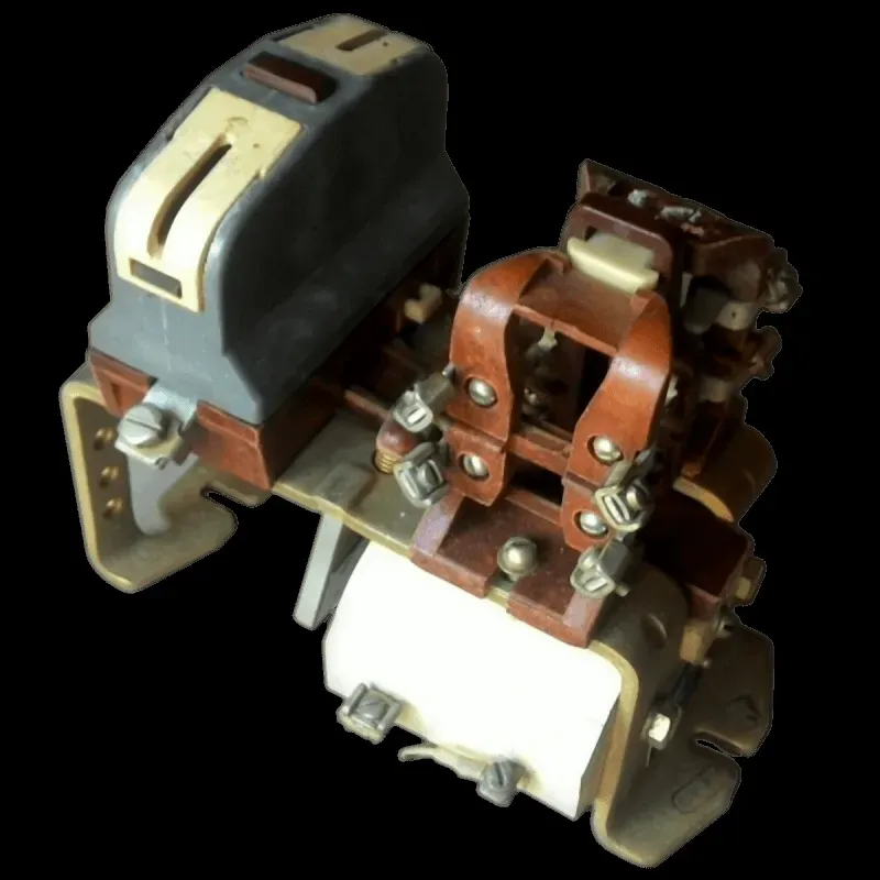 Контактор МК1-10 У3А 40А Uном.=220В, Uупр.=75В, для подвиж. состава .01 ЧЭАЗ г.Чебоксары 108102700.01