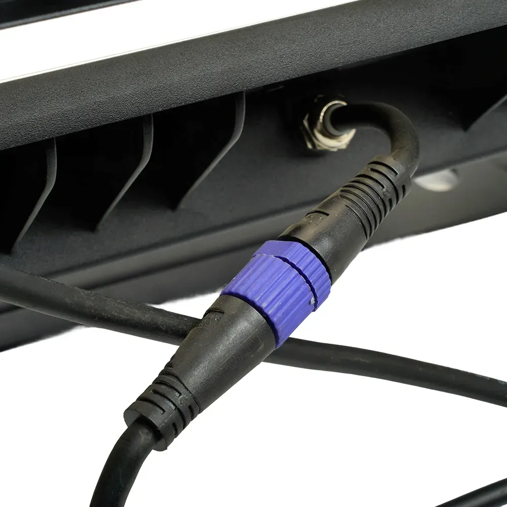 Прожектор светодиодный ДО-1000w 6400К 120000Лм IP65 черный