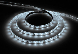 Cветодиодная LED лента Feron LS604, 60SMD(2835)/м 4.8Вт/м 1м IP65 12V 6500К Артикул 27752