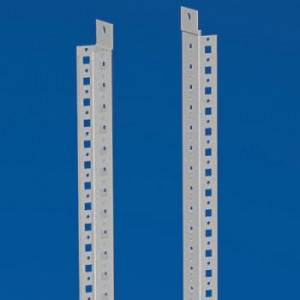 DKC / ДКС R5MVE22 Стойки вертикальные, для поддержки разделителей, В=2200мм 1 упаковка - 2шт.