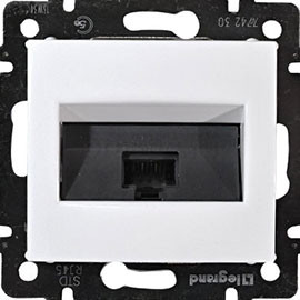 LEGRAND 774246 Модуль розетки информационной 1хRJ45, Кат.6, с захватами, UTP, белый, Valena