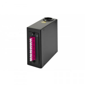 Планка Eurolan Q-SLOT, OM4 50/125, 6 х LC, Duplex, для слотовых панелей, цвет адаптеров: пурпурный, монтажные шнуры, КДЗС, цвет: чёрный
